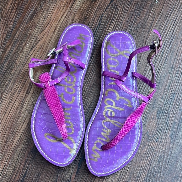 Sam Edelman Shoes - Sam Edelman Purple Gigi Thong Snakeskin Look Sandals in Purple